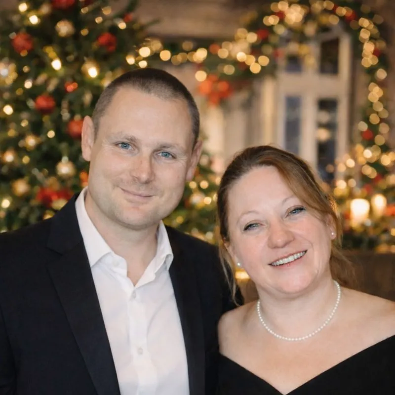 Julien Lainé et Nathalie, rédactrice web